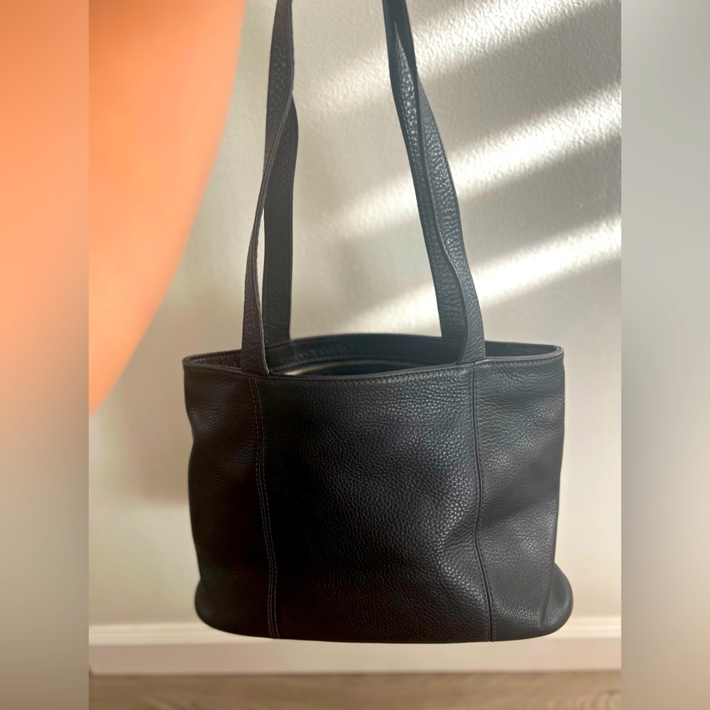 VINTAGE COACH: SONOMA BLACK LEATHER TOTE BAG (#4915)!!!